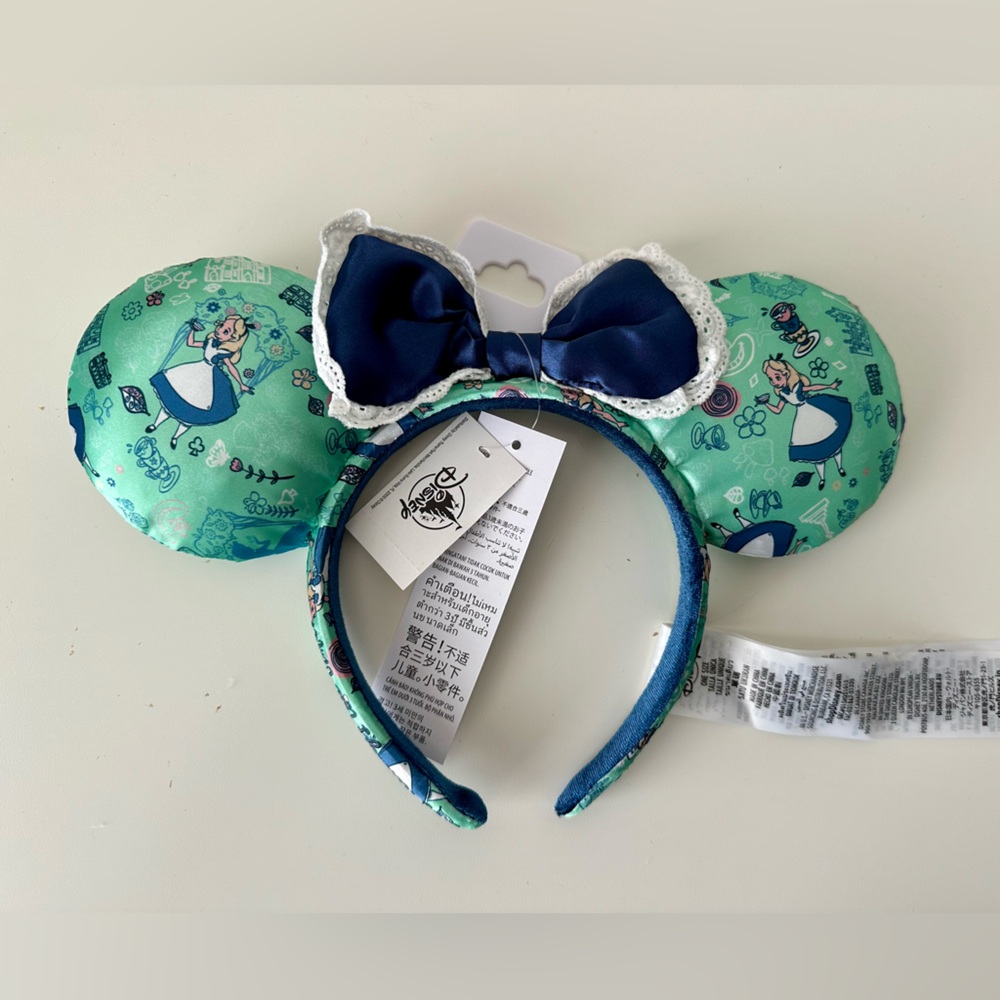 Disney Epcot UK Alice in Wonderland Headband ✨NEW✨